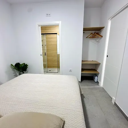 Holiday home Ref P1. 2 Con Piscina Privada. Chiclana de la Frontera