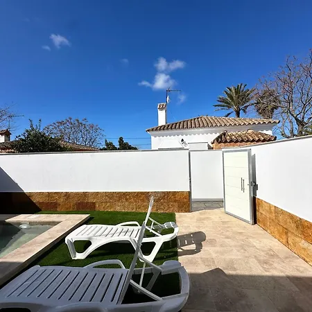 Ref P1. 2 Con Piscina Privada. Chiclana de la Frontera