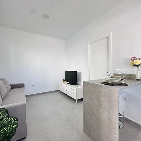 Ref P1. 2 Con Piscina Privada. Holiday home