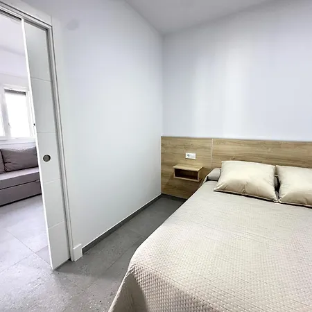 Holiday home Ref P1. 2 Con Piscina Privada.