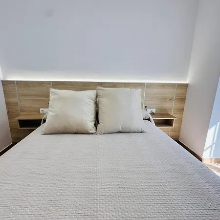 Ref P1. 2 Con Piscina Privada. * Chiclana de la Frontera