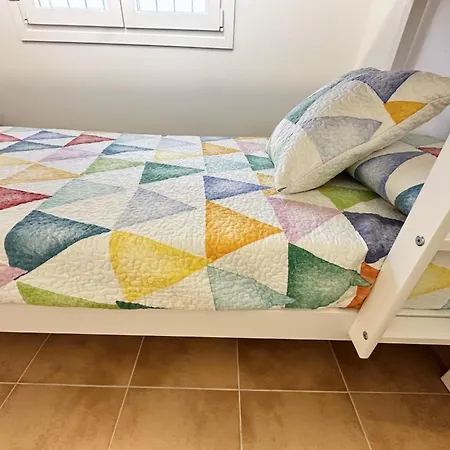 Ref P1. 2 Con Piscina Privada. Chiclana de la Frontera