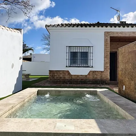 Ref P1. 2 Con Piscina Privada. Holiday home Chiclana de la Frontera